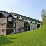 Pod Horizontem Apartman